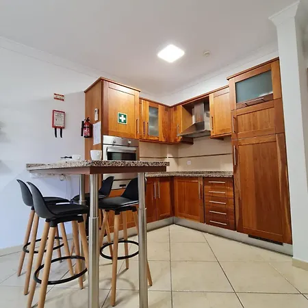 Colina Do Atlantico 203 *